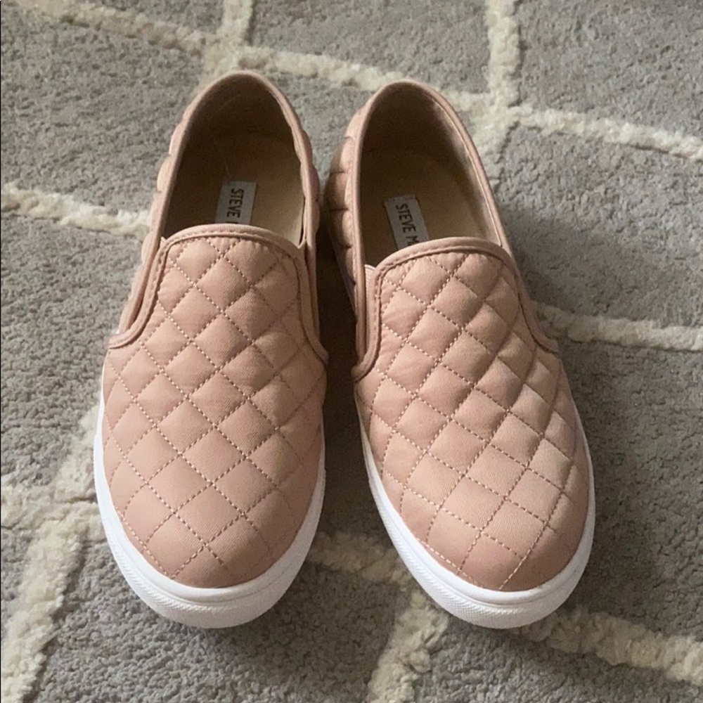 New Steve Madden pink shoes